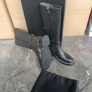 CHANEL Black Quilted Heeled Boots
